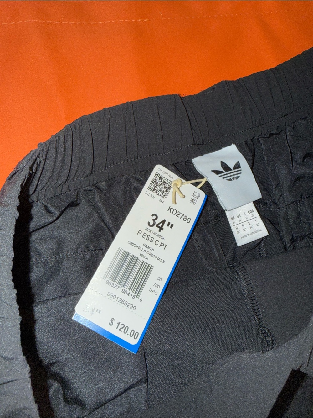 adidas Originals men’s  Black Joggers with Trefoil Logo
